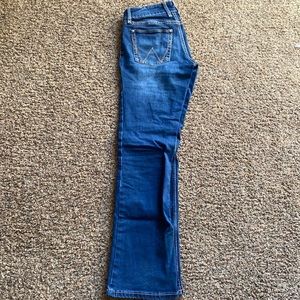 Dark wash wranglers girls boot cut jeans